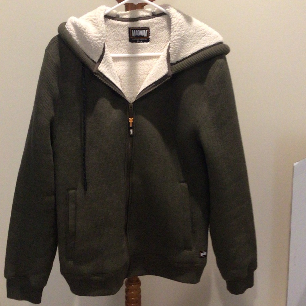 Magnum Men's Dark Green Fleece-Lined Jacket size M full zipper